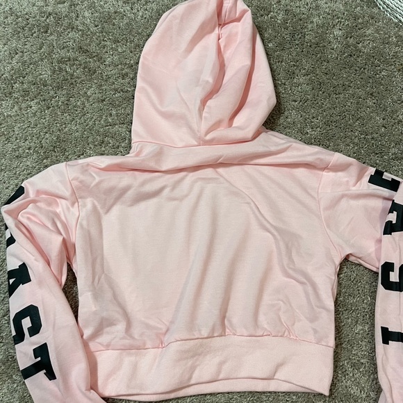 NWOT Cropped Sweatshirt - Picture 5 of 7